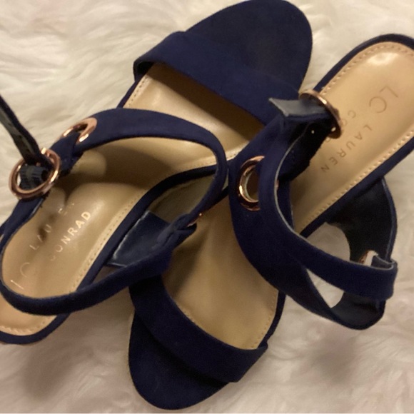 LAUREN CONRAD size 8 Navy Suede Wedges EUC - Picture 8 of 8